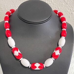 Statement Necklace Retro Red & White Beaded Mod Chunky Beads